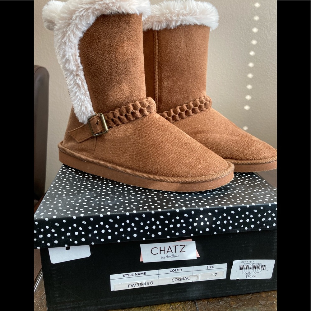 🆕 Chatz Mid Calf Microsuede Fur-Lined Boots